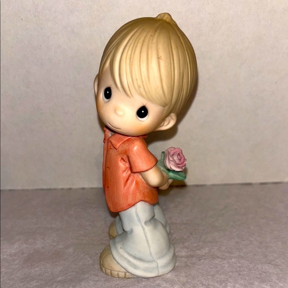Precious Moments Other - Precious Moments Be Mine Boy Figurine 830001 red shirt rose 2008 Love Valentines